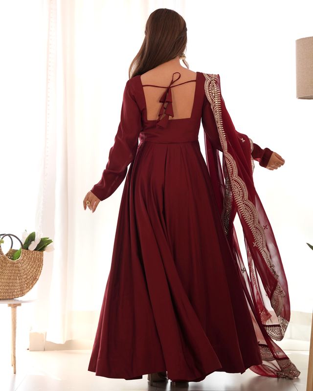 Maroon Pure Roman Silk Chanderi Fabric Fully Flared Anarkali Pant With Dupatta Set