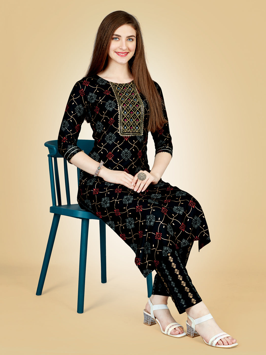 Black Heavy Rayon Kurta Set With Embroidery Work