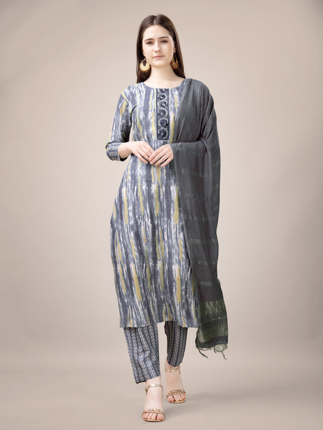 Gray Rayon Print Kurta Set With Embroidery & Fancy Lace Work
