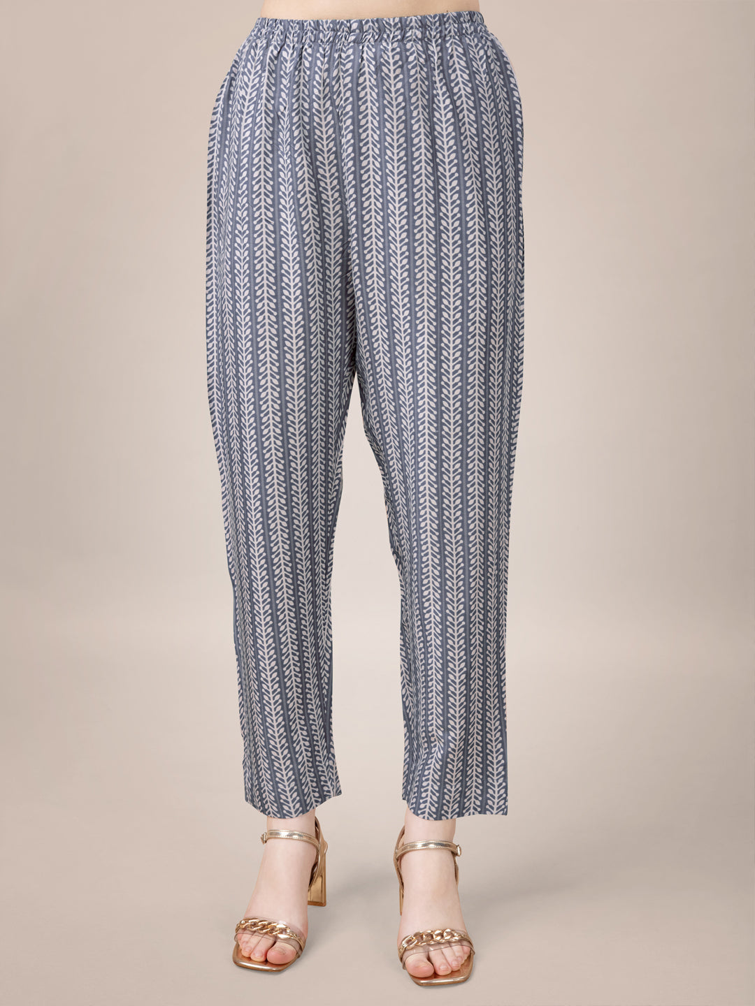 Gray Rayon Print Kurta Set With Embroidery & Fancy Lace Work