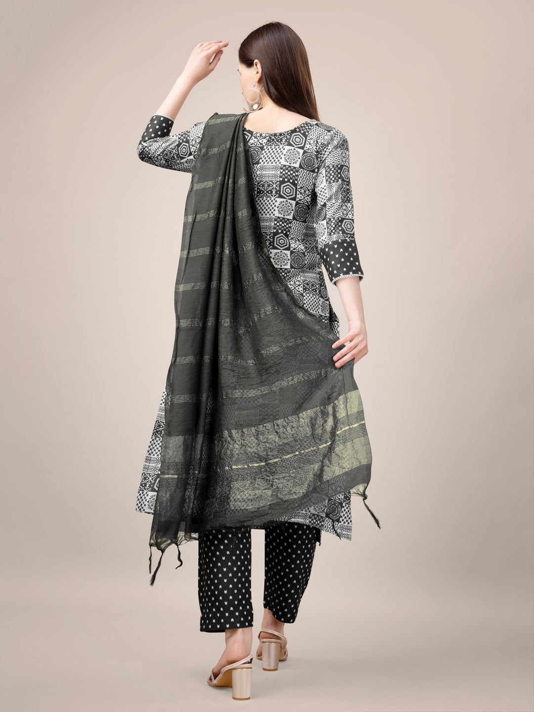 Black Rayon Print Kurta Set With Embroidery & Fancy Lace Work