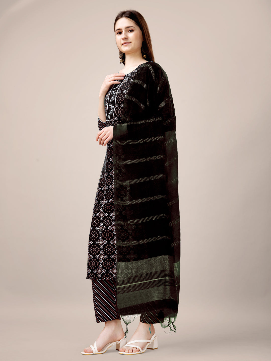 Black Rayon Print Kurta Set With Embroidery & Fancy Lace Work