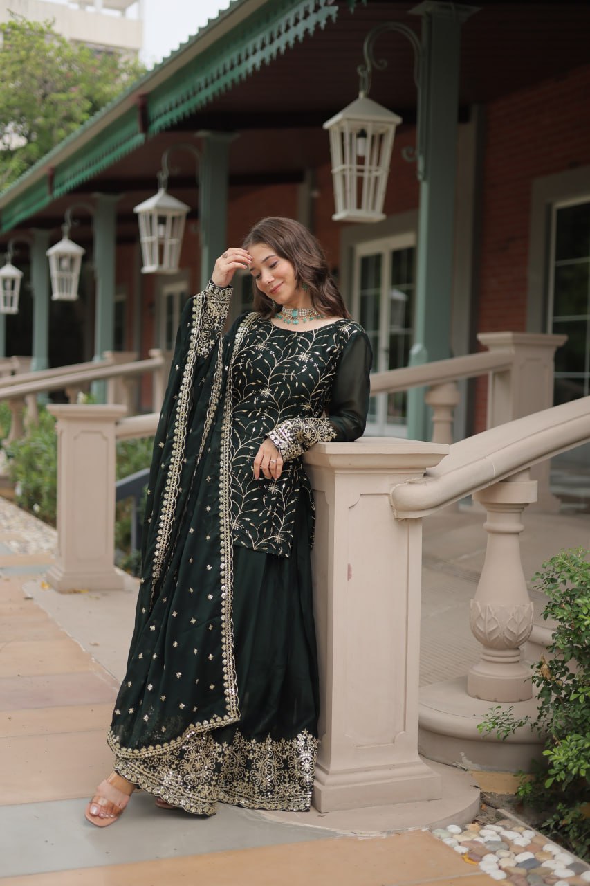 Green Jaal Embroidered Kurta Set