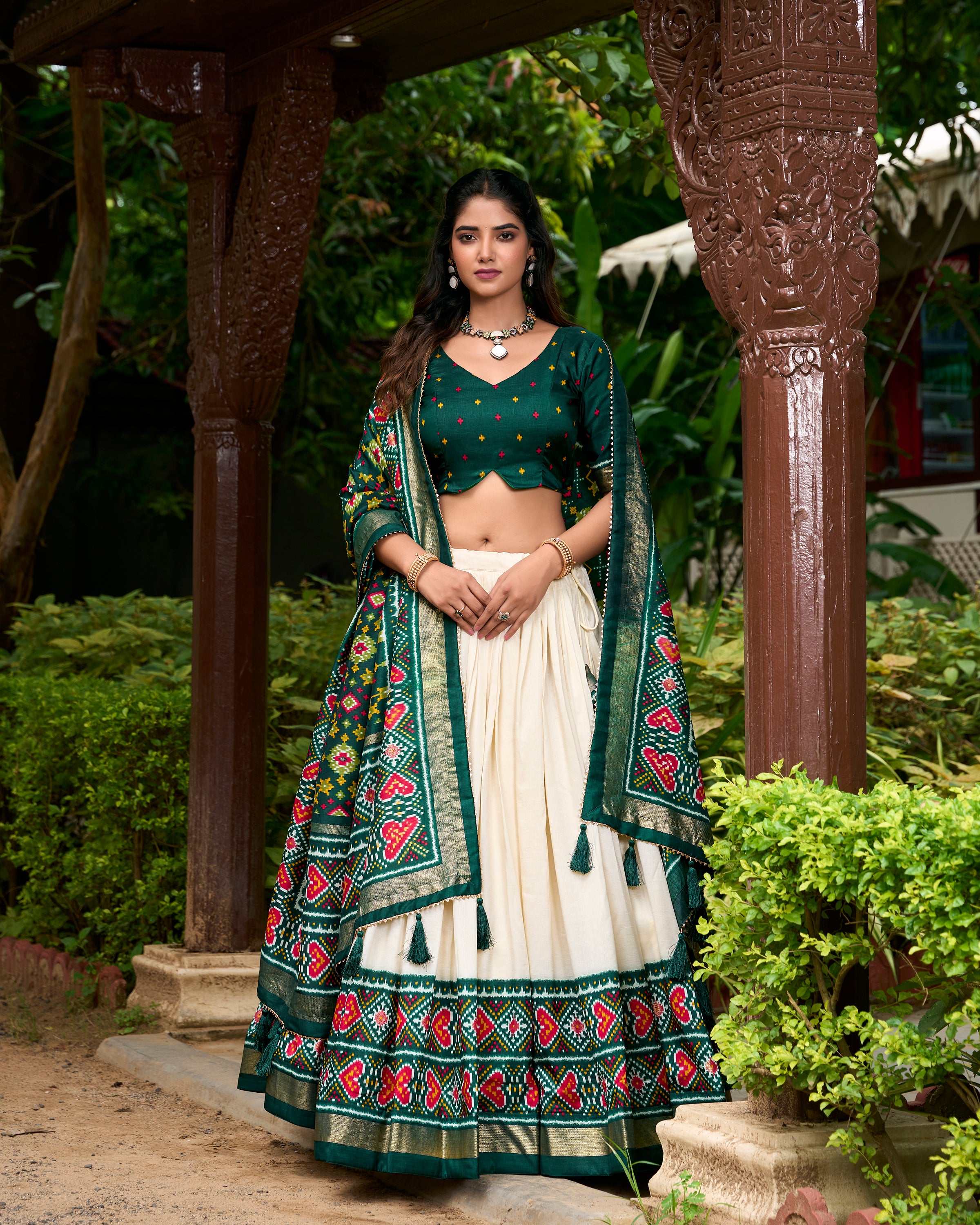 Women'S Tussar Silk Lehenga Choli Set