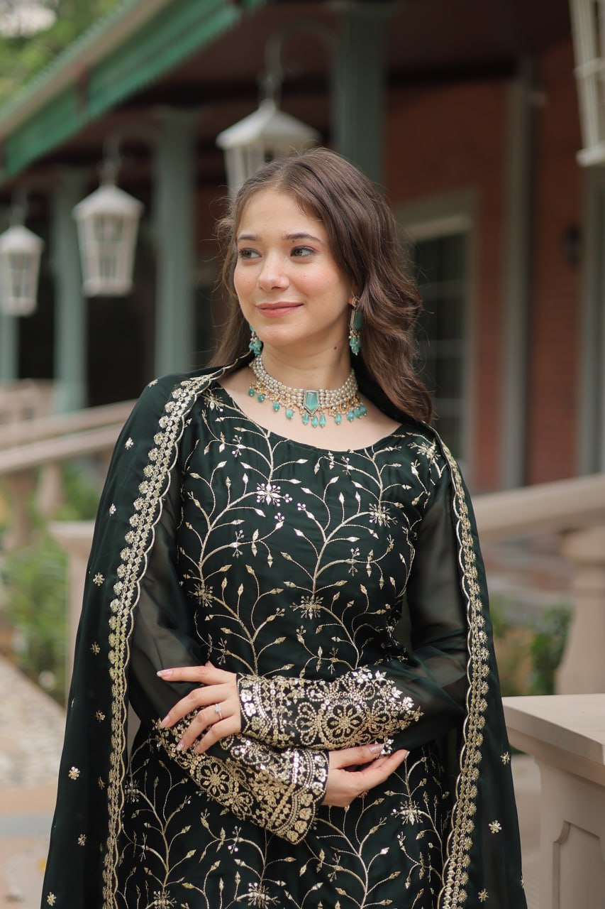 Green Jaal Embroidered Kurta Set