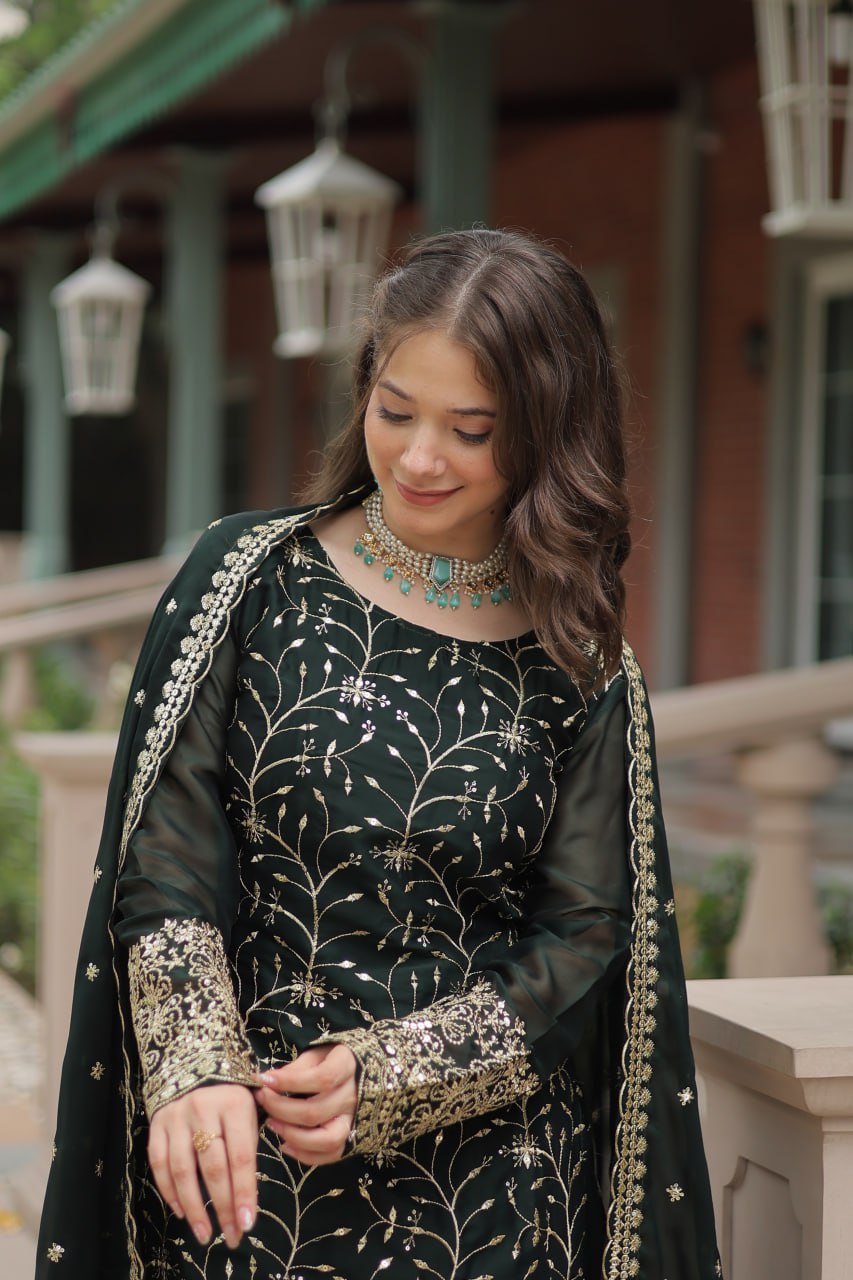 Green Jaal Embroidered Kurta Set