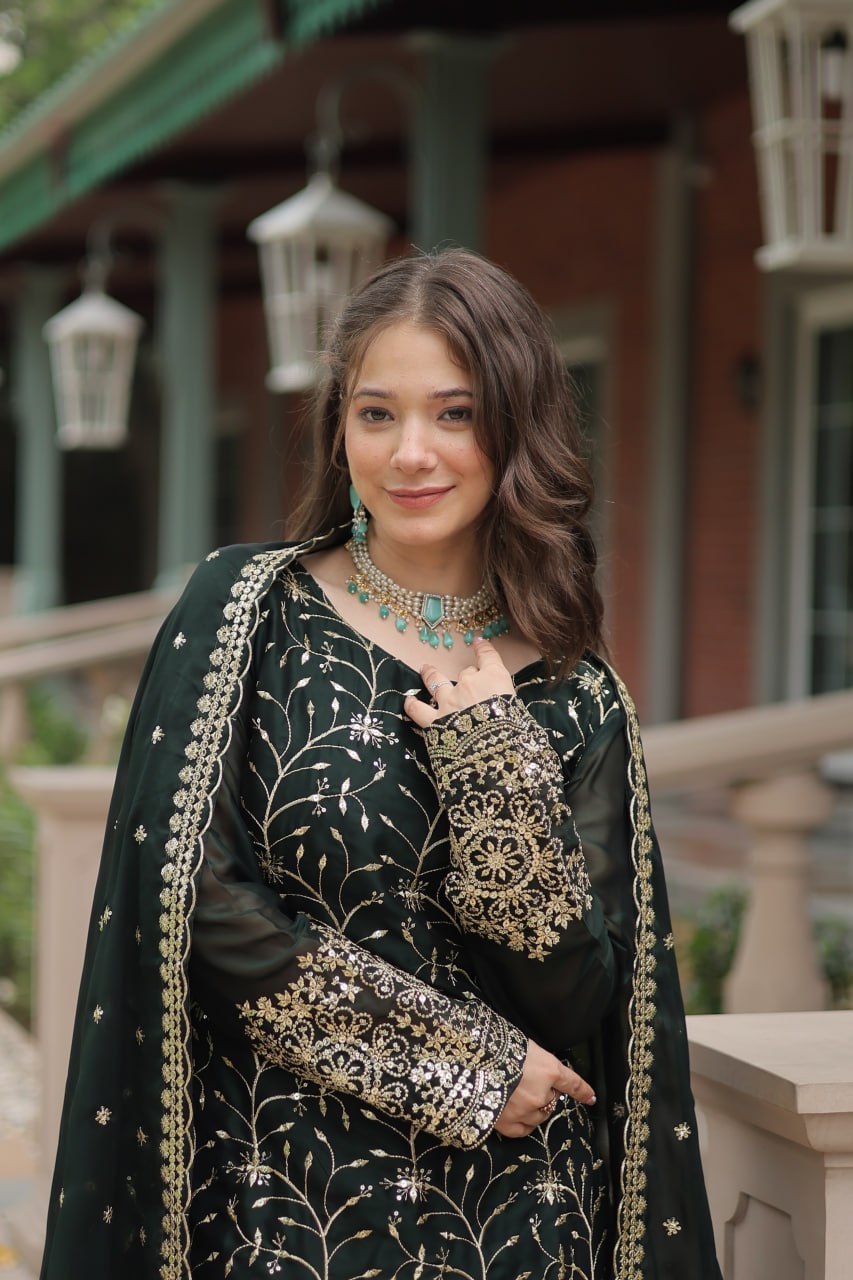 Green Jaal Embroidered Kurta Set