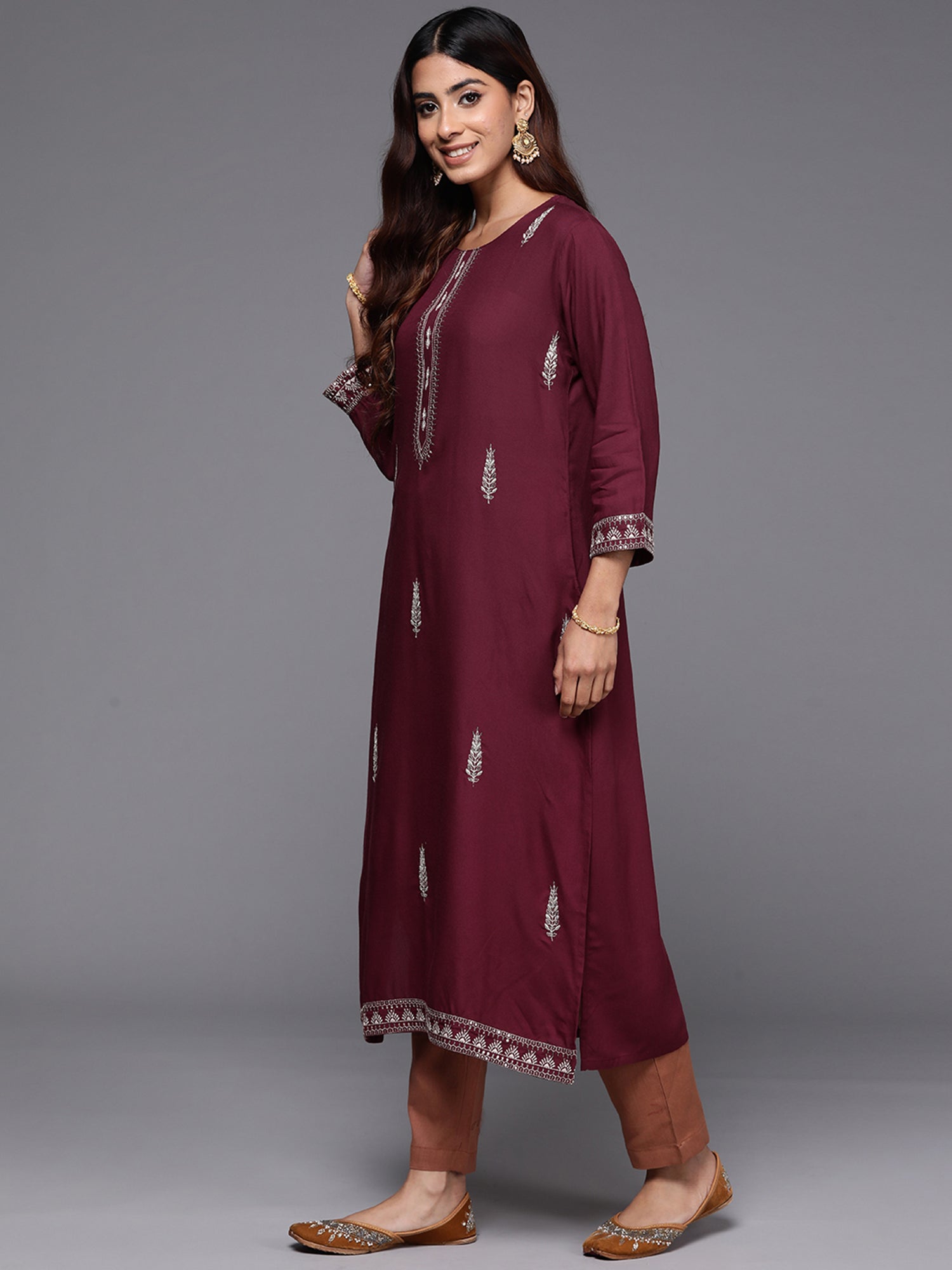 Women Maroon Embroidered Straight Kurtas