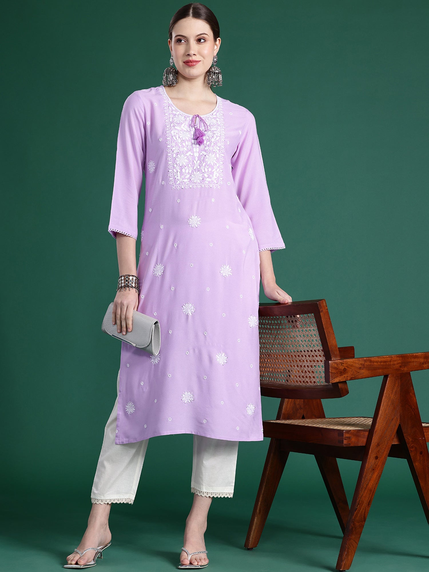Women Purple Embroidered Straight Kurtas