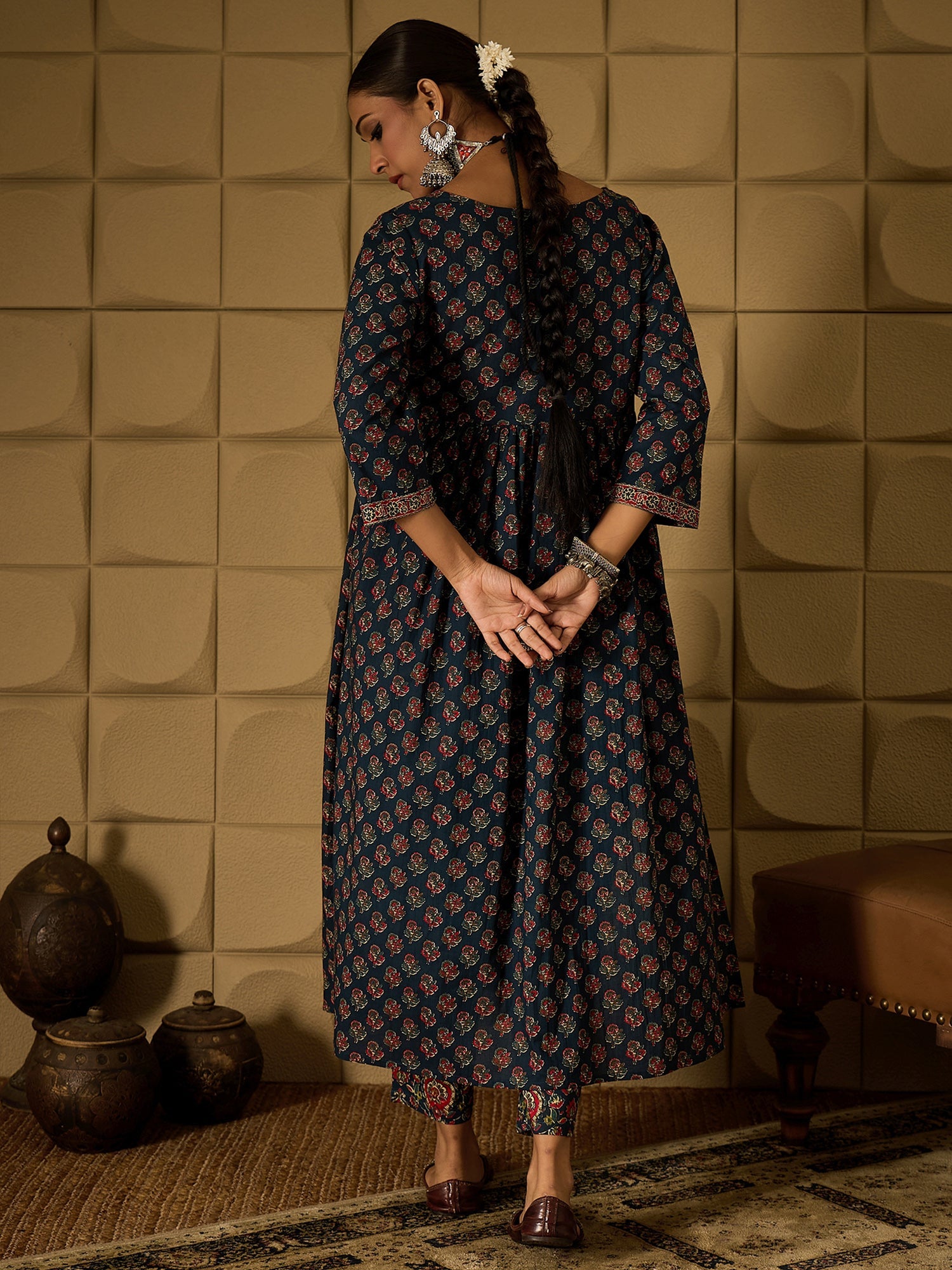 Women Teal Printed A-Line Kurta Trousers Set