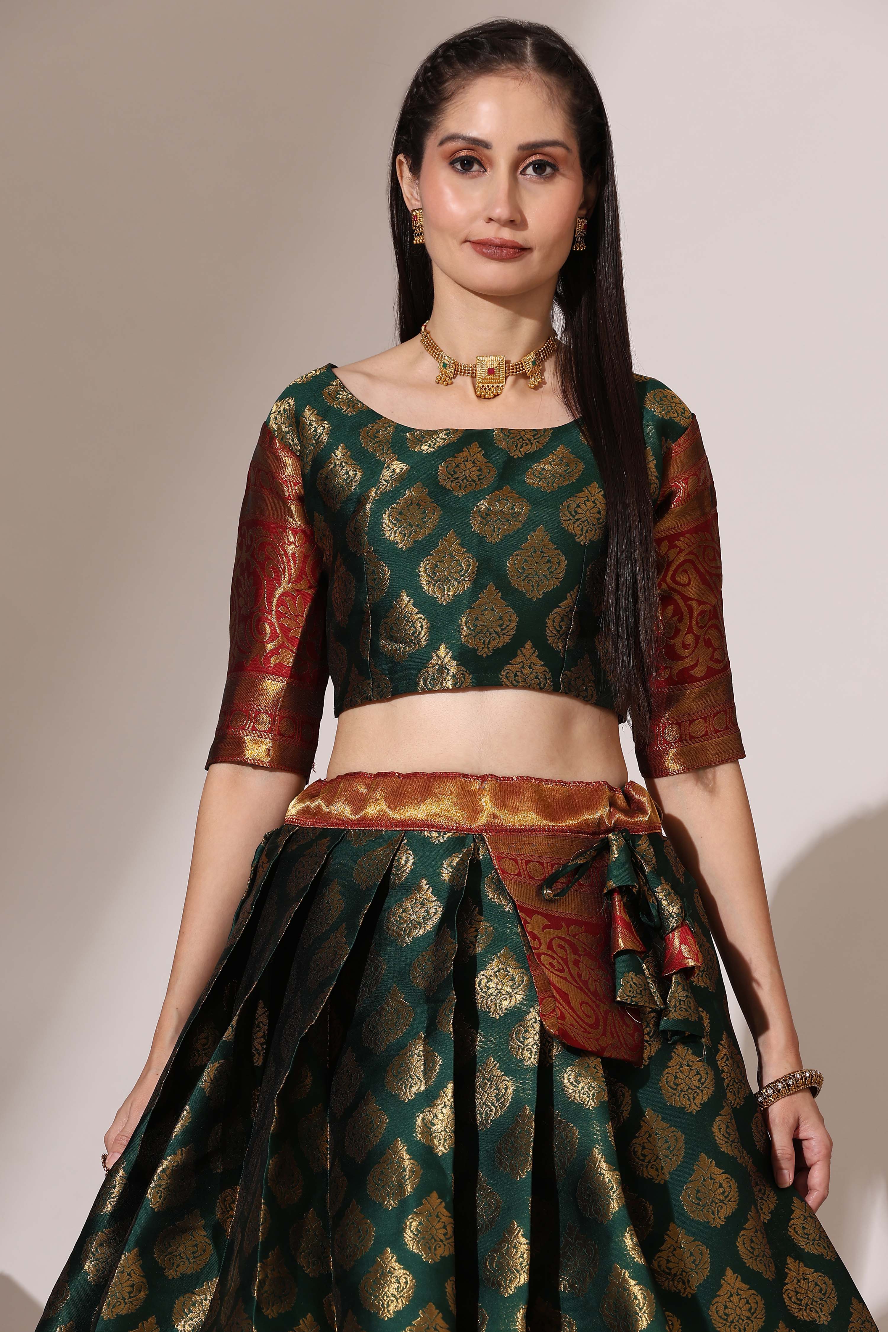 Banarsi Lehenga with Contrast Border
