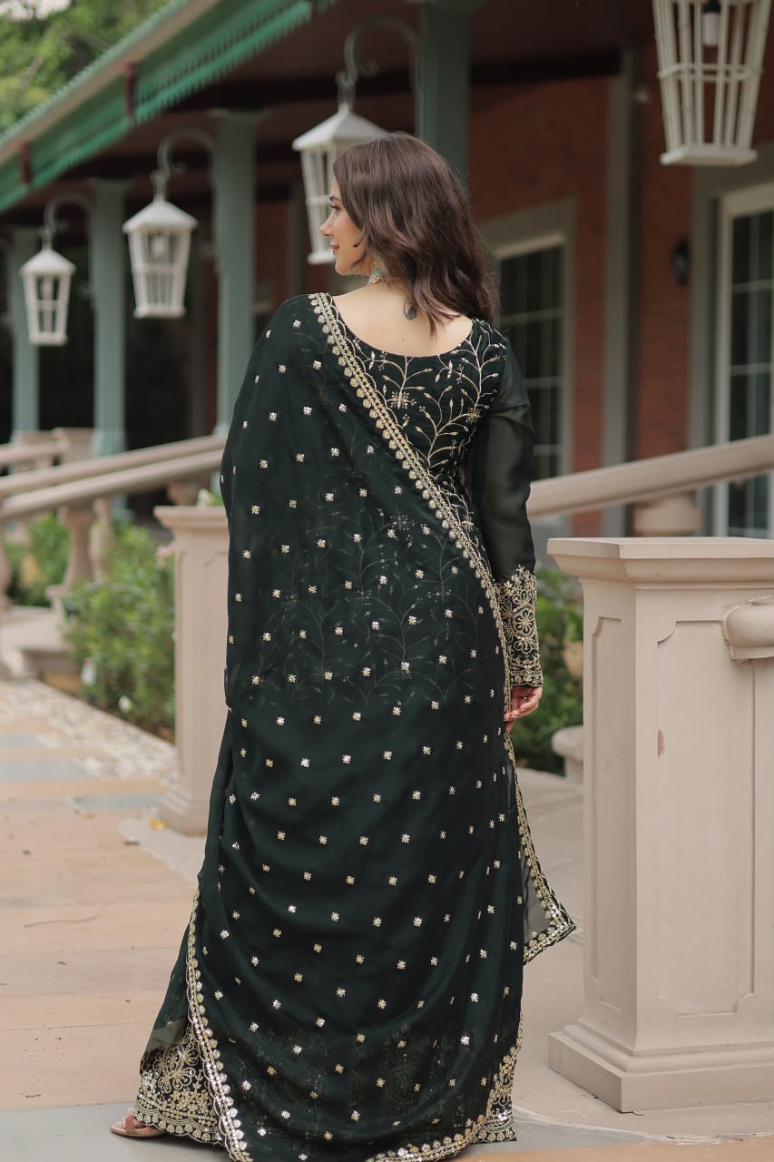 Green Jaal Embroidered Kurta Set