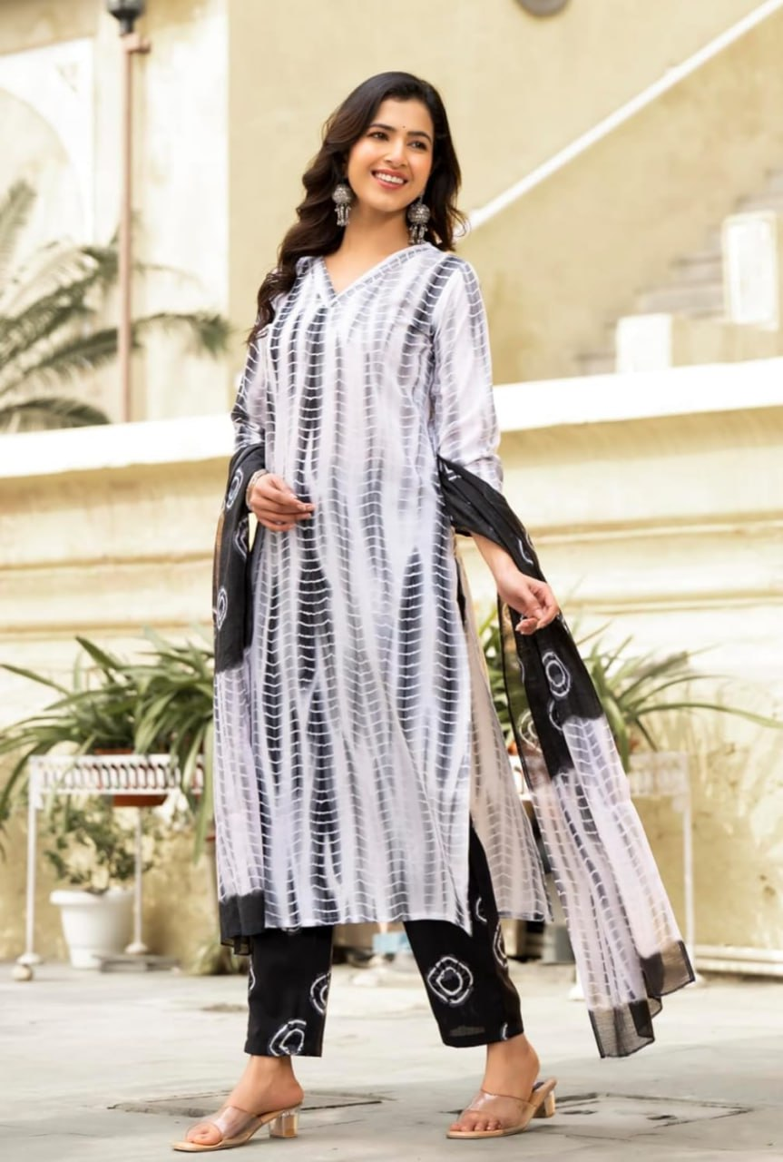 Multi Trendy Elementary Designer Readymade Salwar Suit