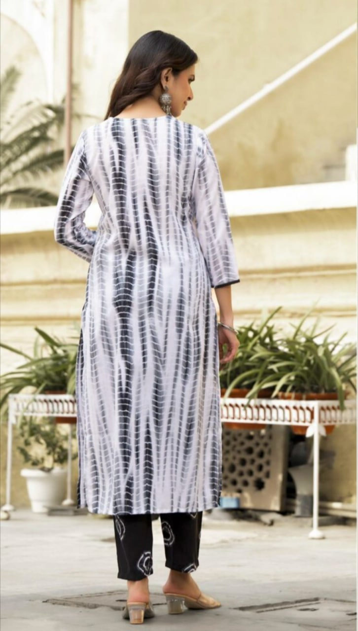 Multi Trendy Elementary Designer Readymade Salwar Suit