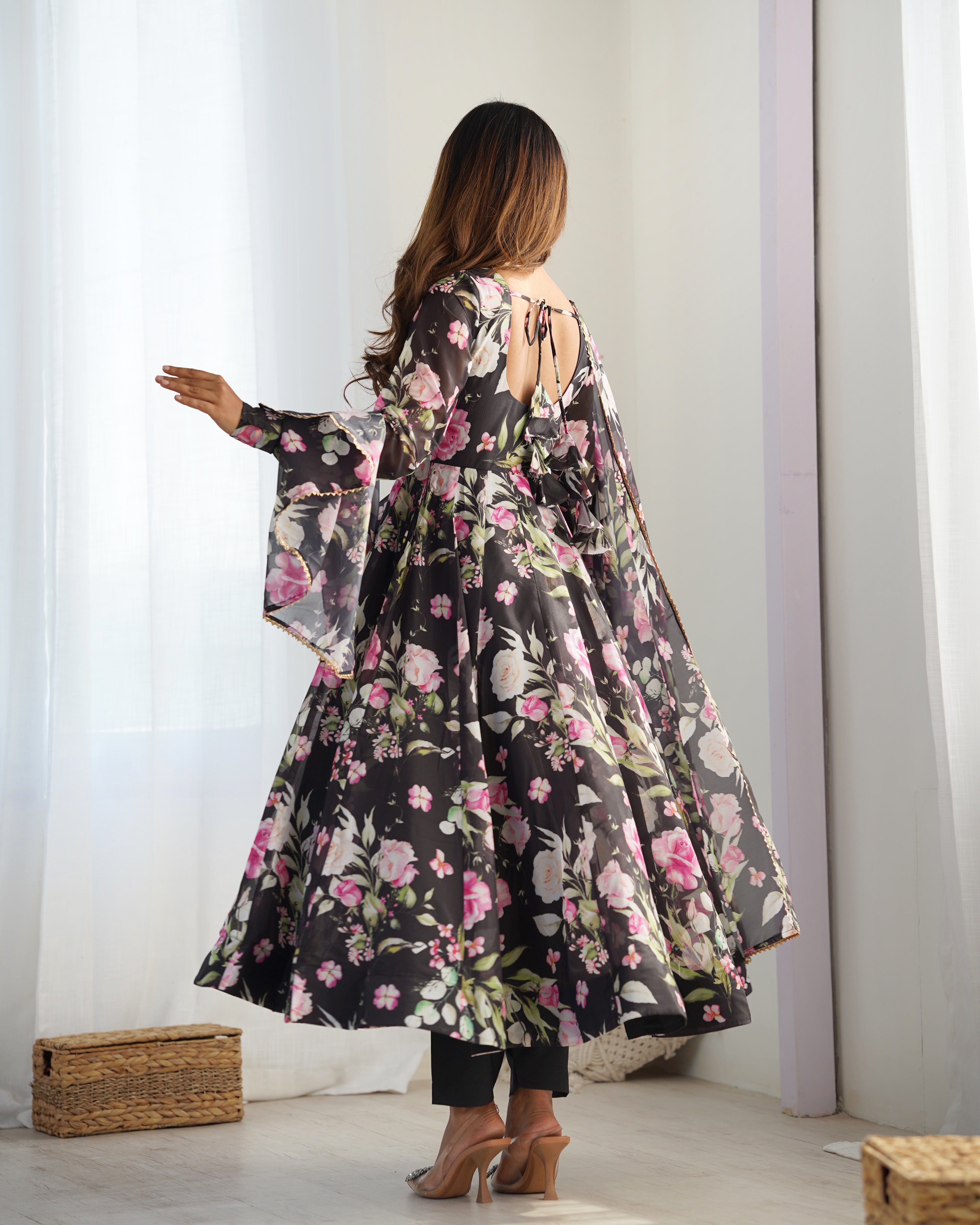 Black Classy Designer Heavy Anarkali Kurta Sets