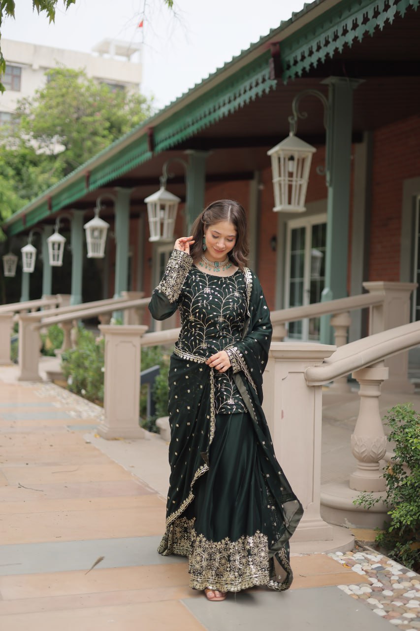 Green Jaal Embroidered Kurta Set
