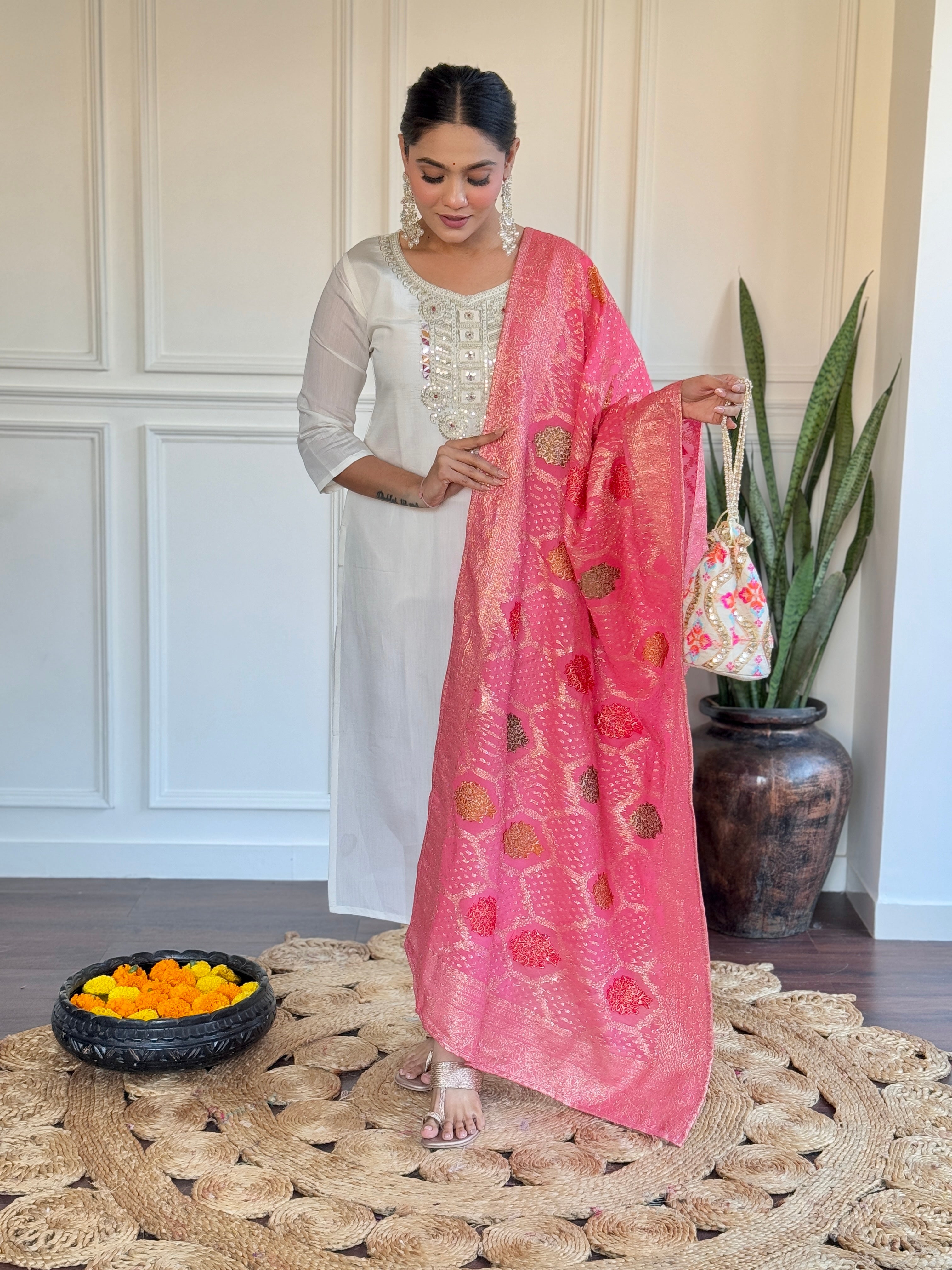 Off White Chanderi Embroidered Kurta