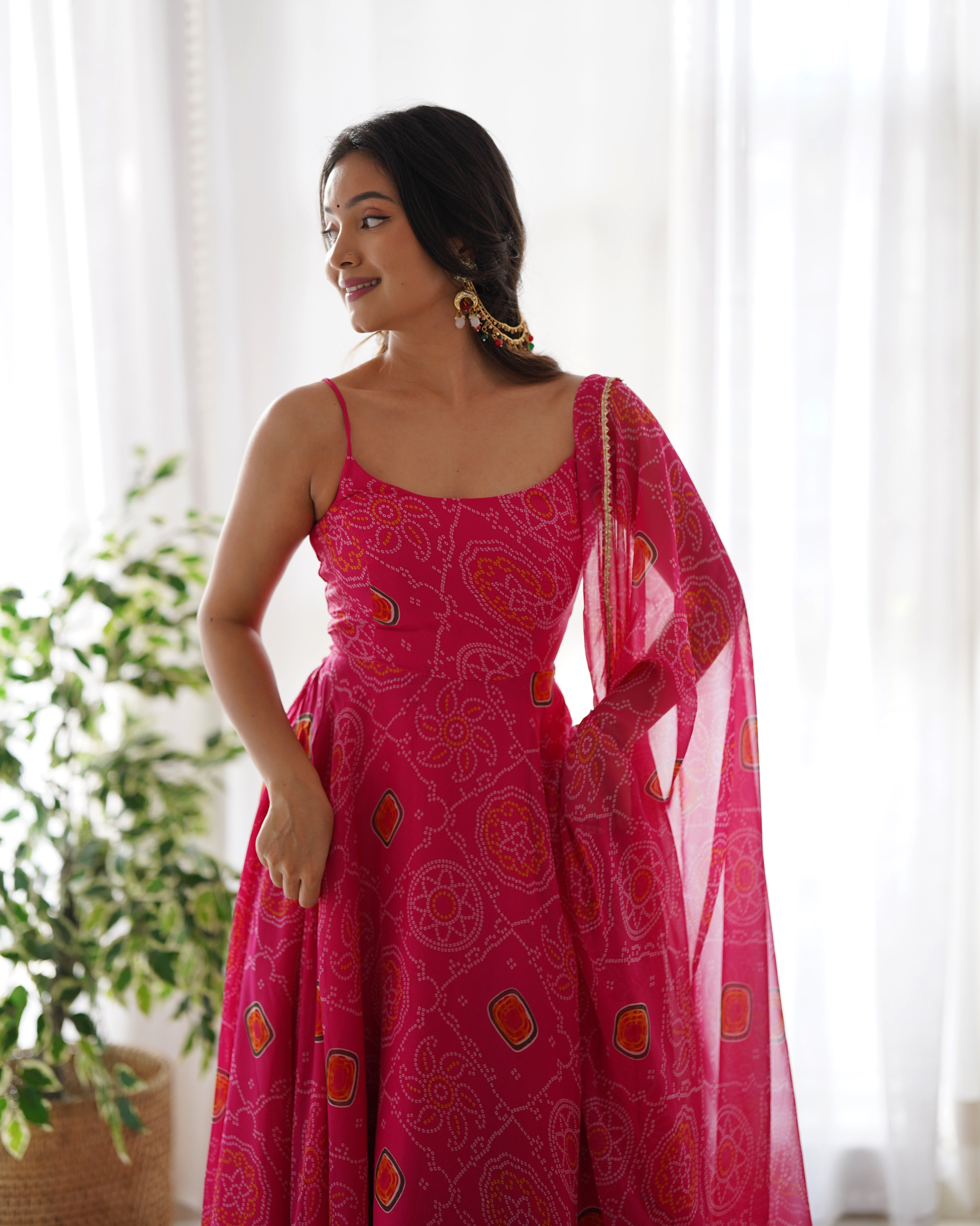 Pink Soft Lightweight Chiffon Bandhej Kurta Set With Bandhej