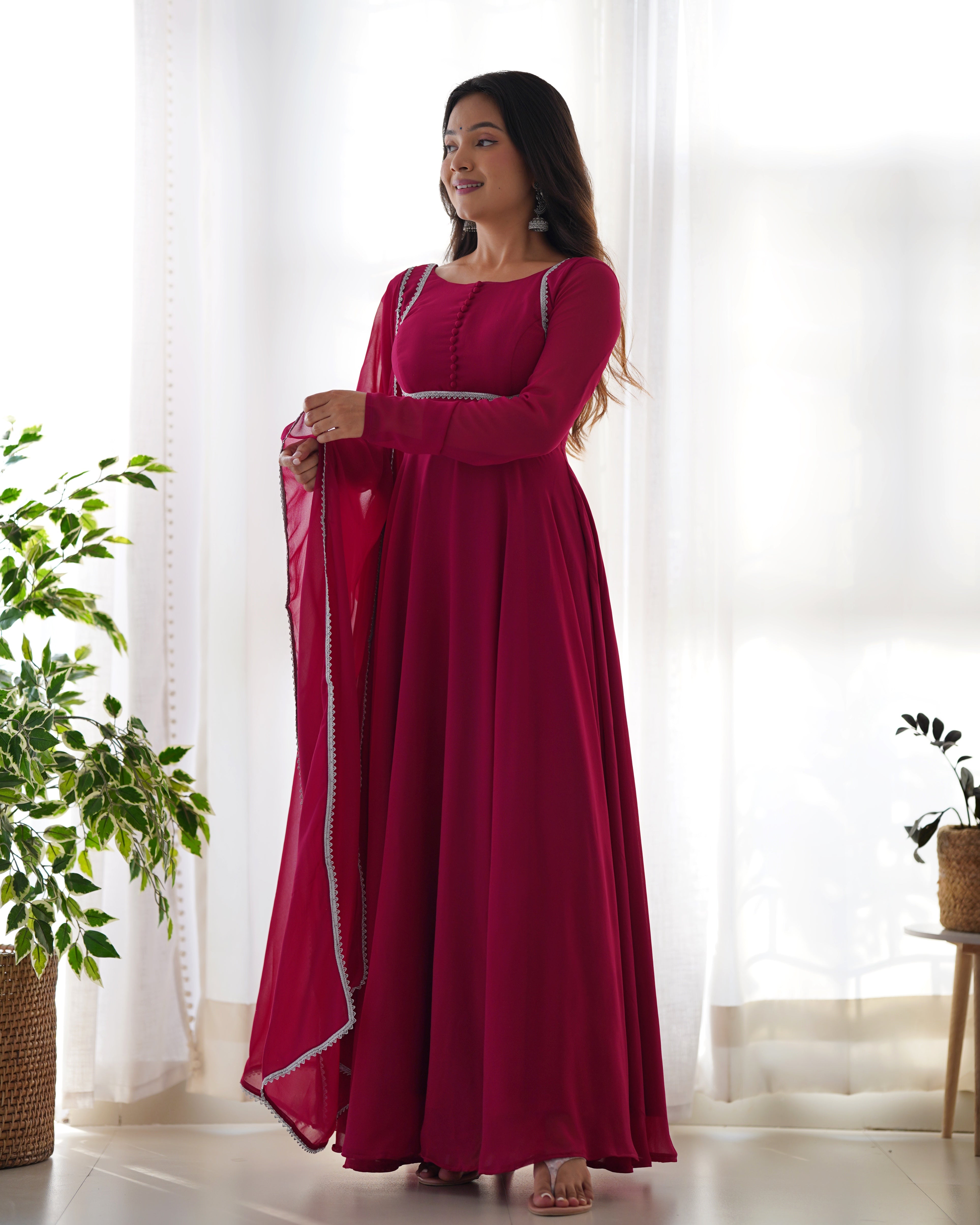 DarkRani Pure Soft Fox Georgette Kurta Set With Solid