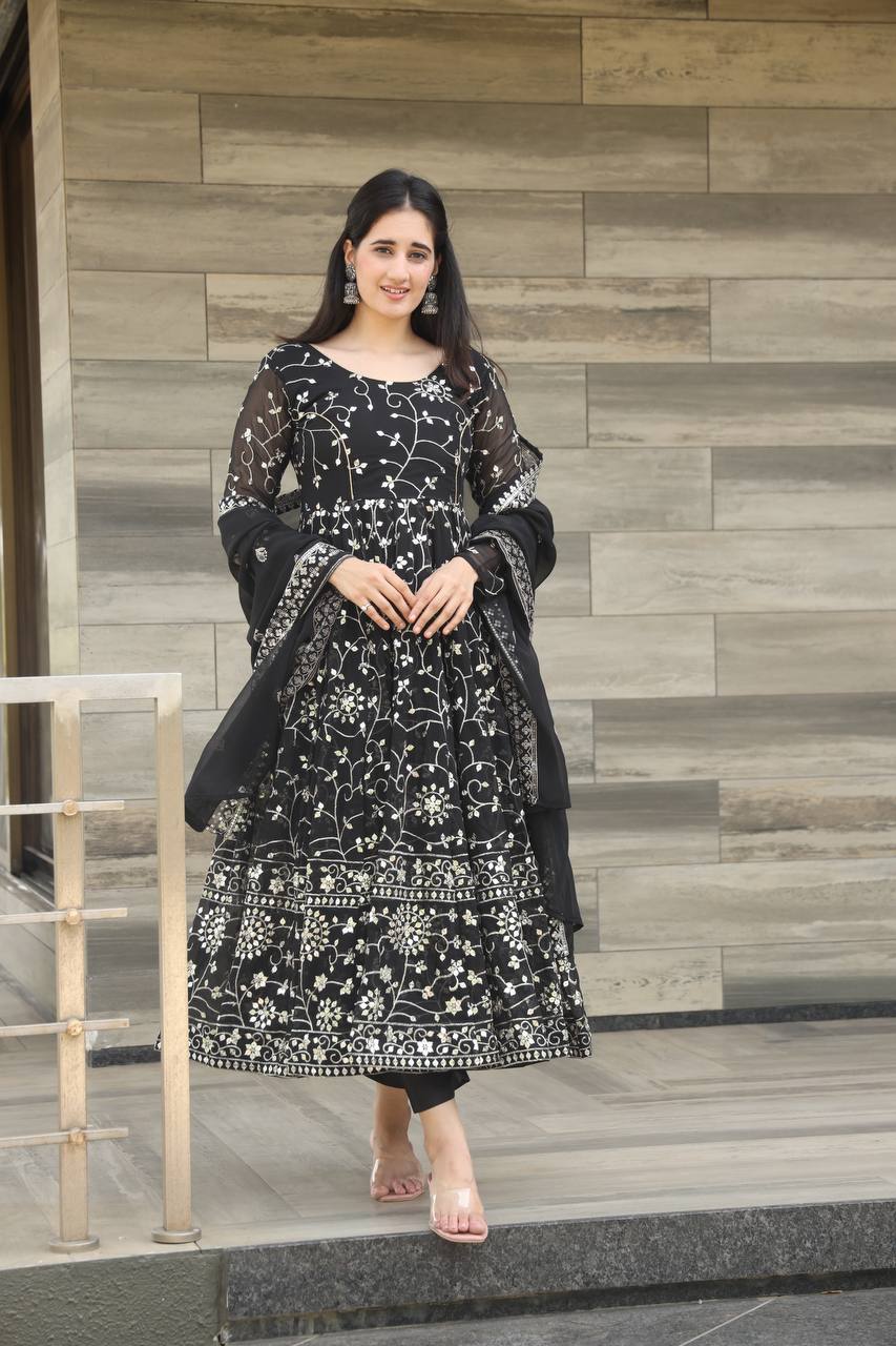 Black Embroidered Anarkali Kurta Set