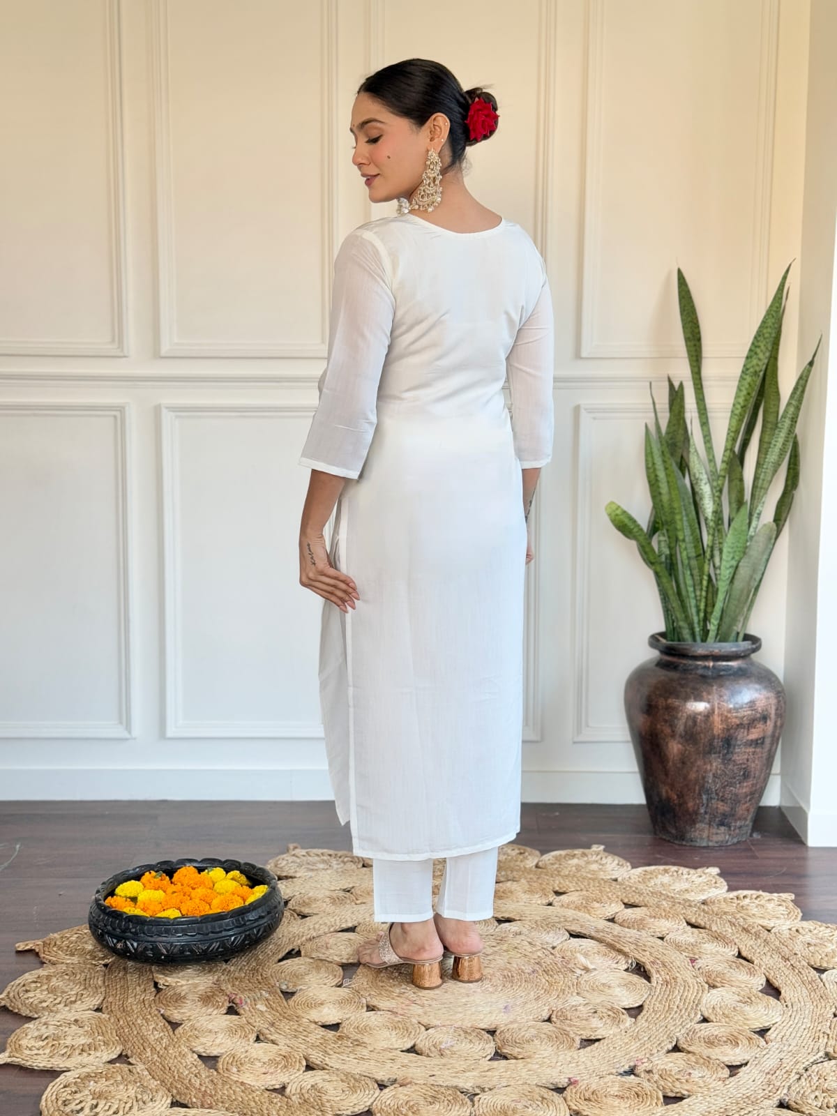 Off White Chanderi Embroidered Kurta