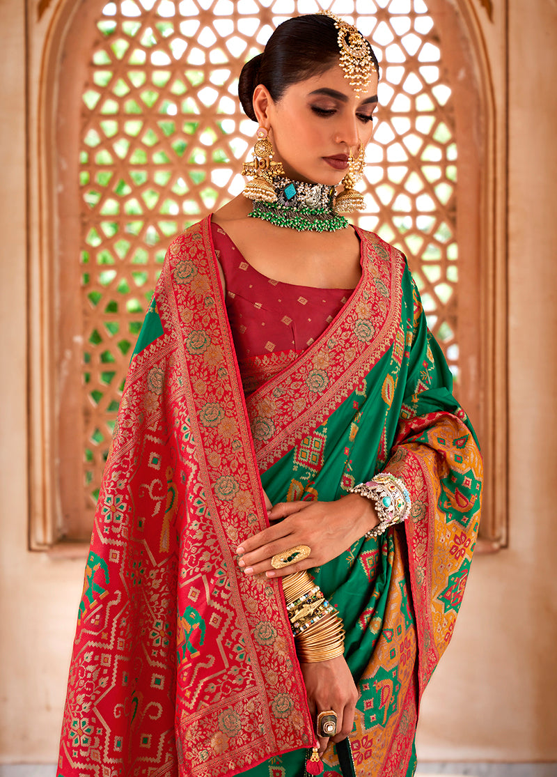 Green Weaving Print Banarasi Silk Saree
