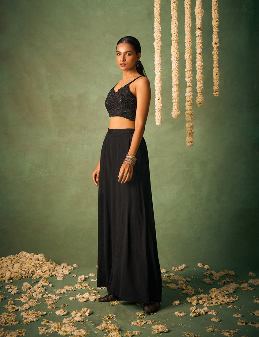 Black Embroidered Kurta Set