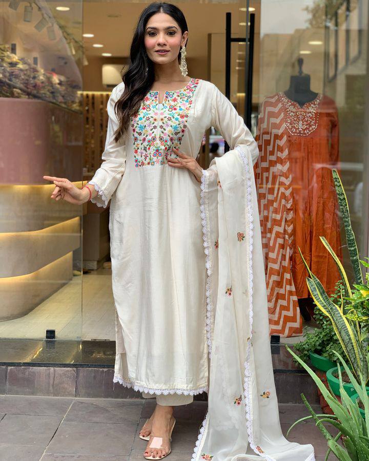 White Yoke Embroidered Kurta Set