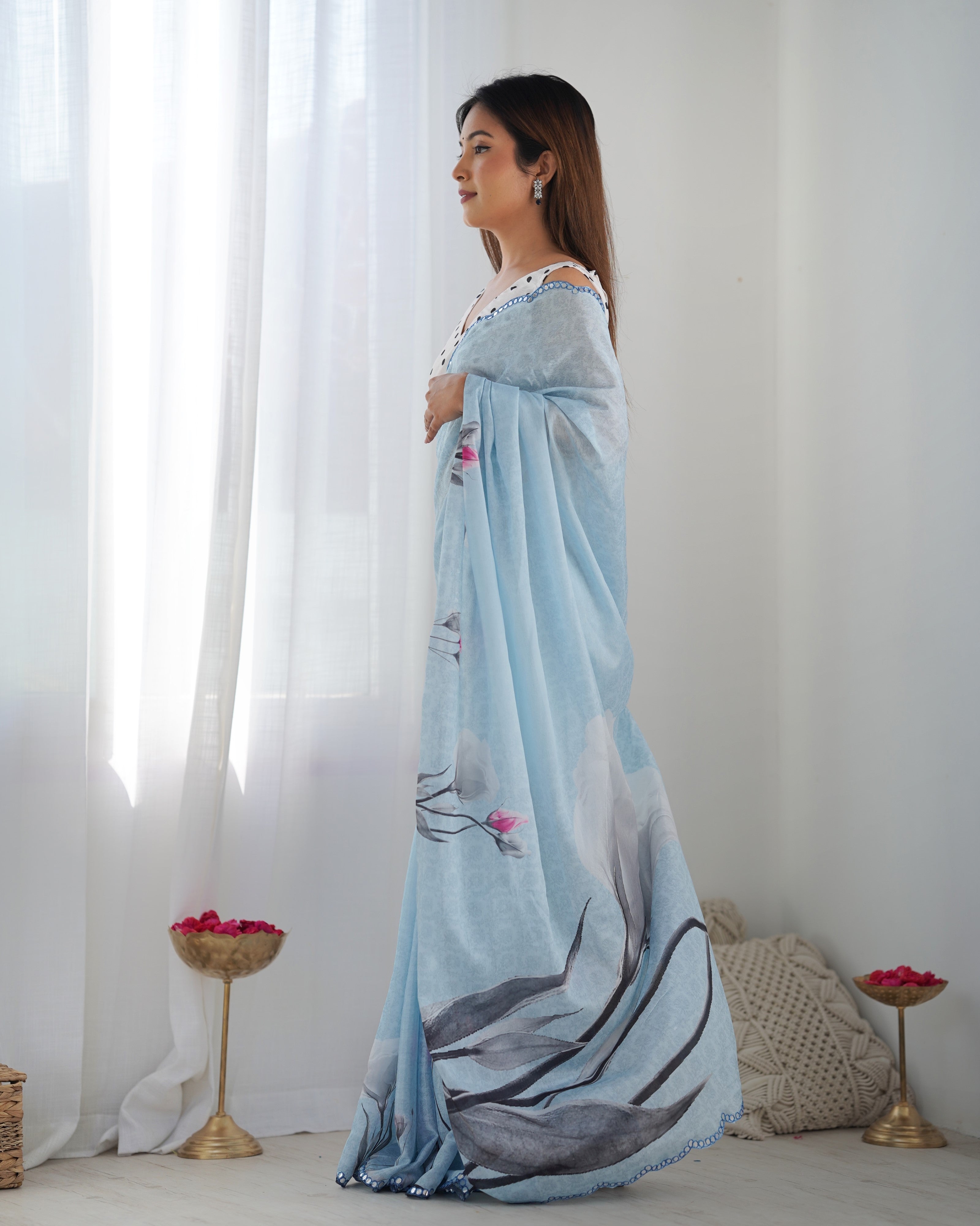 Digital Print With Beautiful Kutchi Work Mirror Lace Border Saree For Women