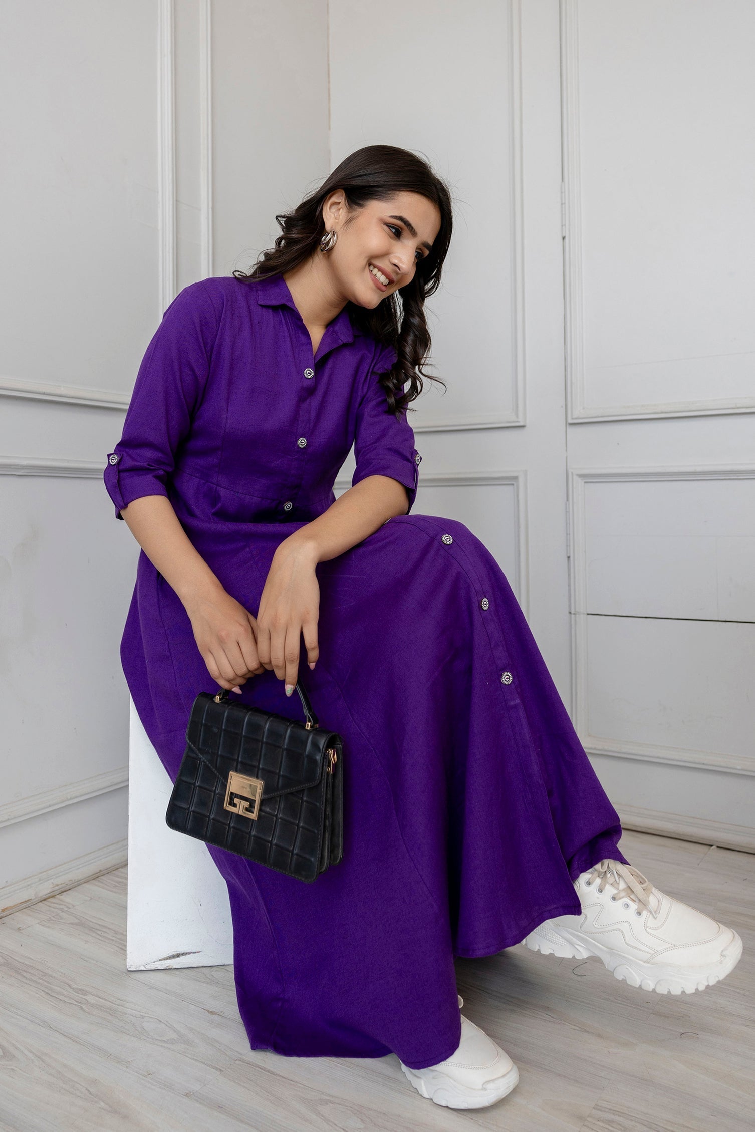 Women Purple Solid Flared Dress With Three Quarter Sleeves