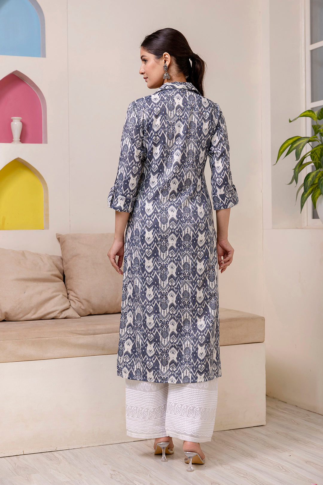 Women Grey Printed Straight Kurta Shirt Collar