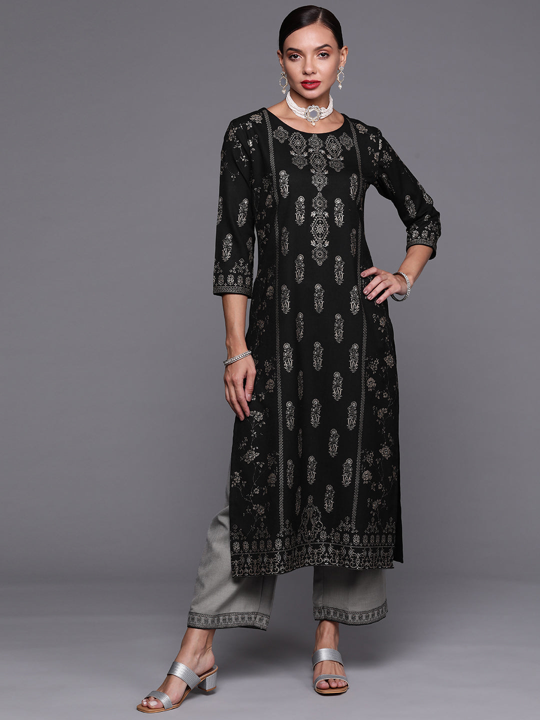 Women Black Foil Printed Straight Kurta With Palazzo Set