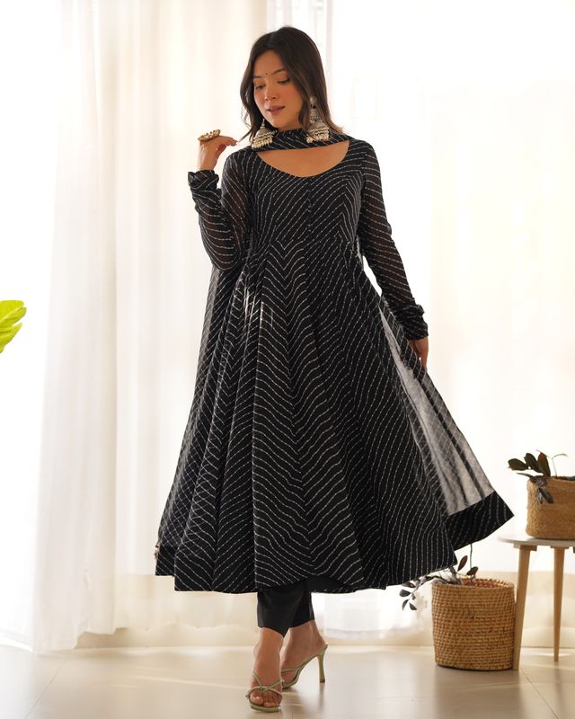 Women Pure Soft Faux Georgette Laheriya Print Fully Flair Anarkali Kurta Pant With Dupatta Set