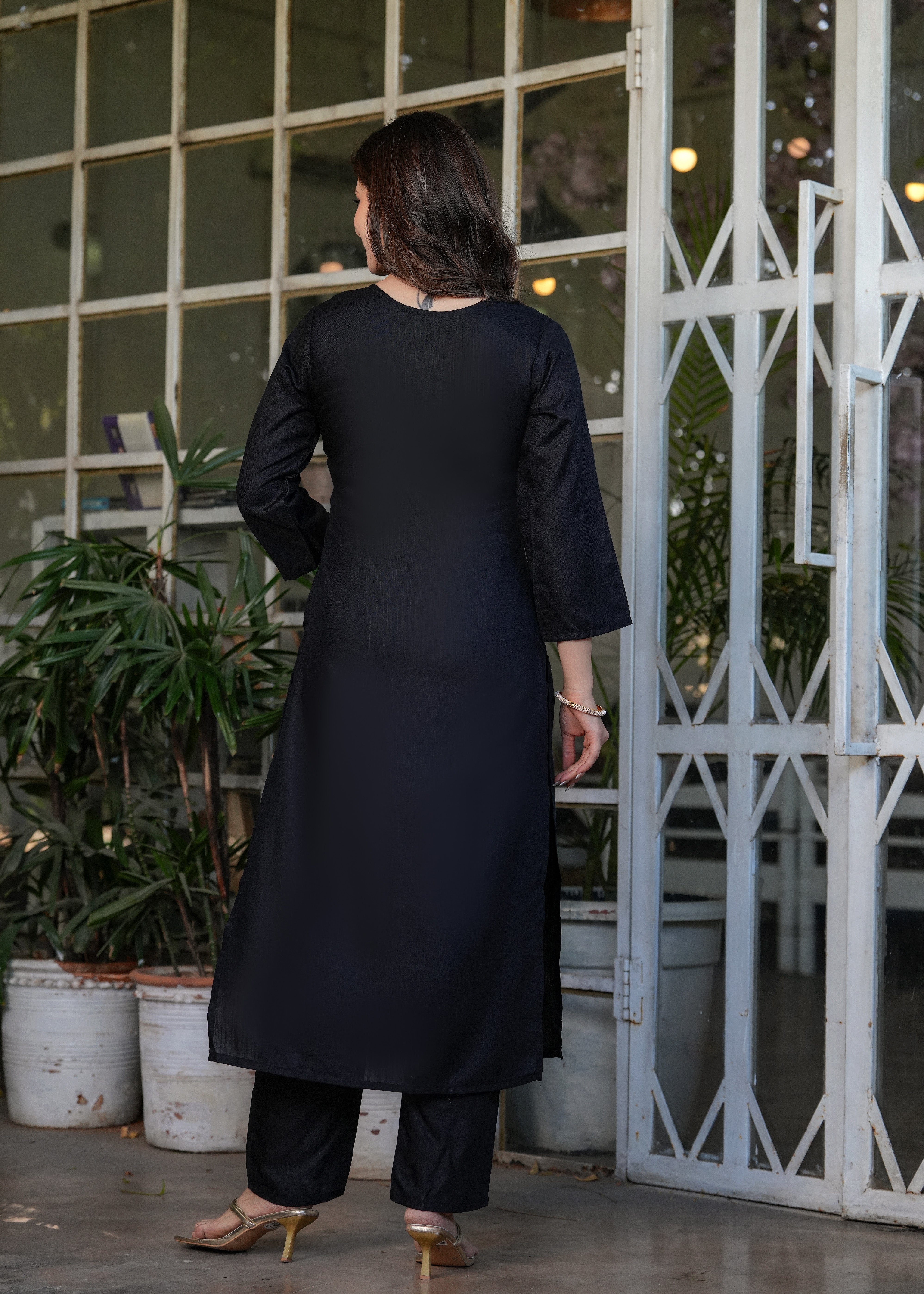 Beautiful Thread Work Viscose Rayon Fabric Straight Kurta, Pant and Dupatta Set