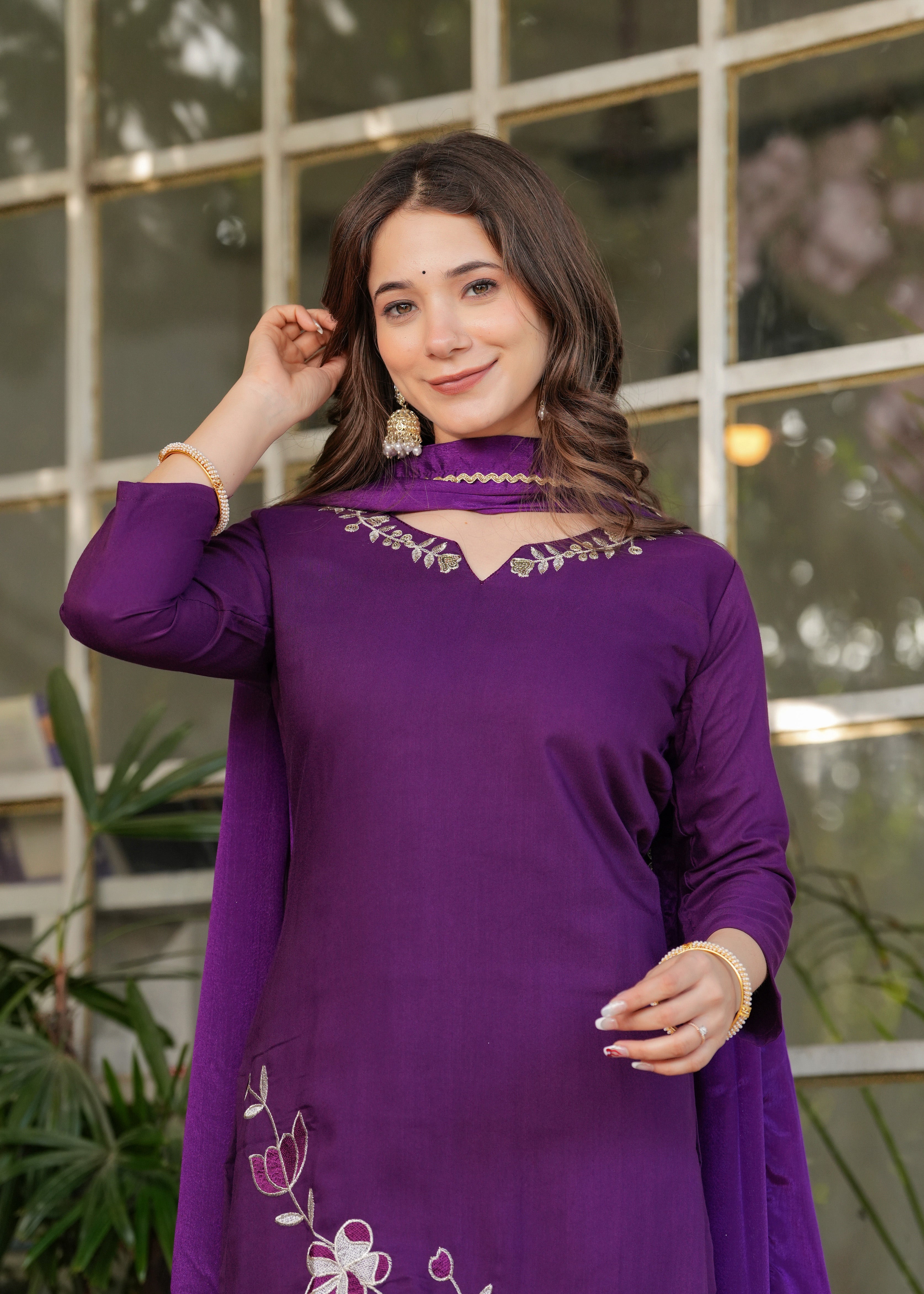 Beautiful Thread Work Viscose Rayon Fabric Straight Kurta, Pant and Dupatta Set