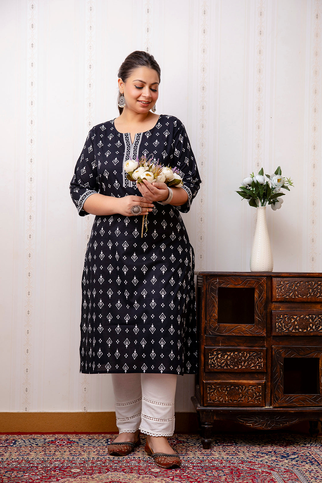 Plus Size Black Printed Straight Kurta For Women