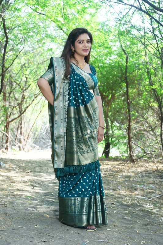 Green Wevon Jari Heavy Designer & Bandhej Work Kanjivaram Silk Saree