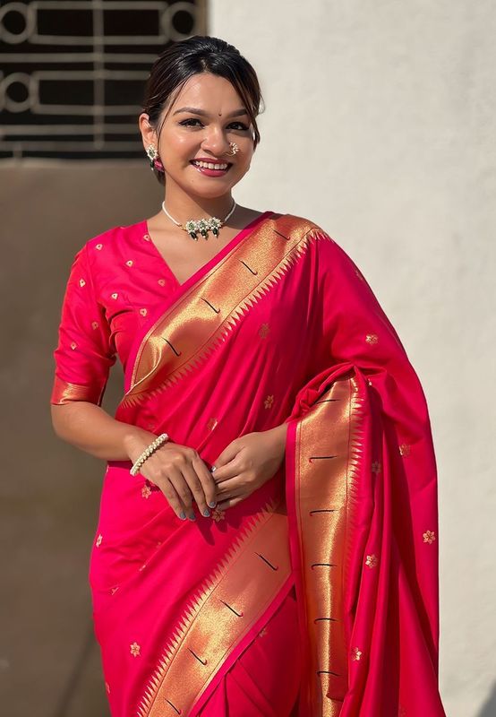 Pink Wevon Paithani Vitthala Designer Soft Silk Saree