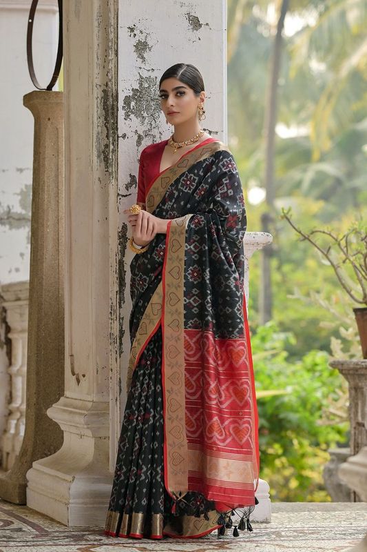 Black All Over Ikkat Woven Design With Contrast Pallu Saree