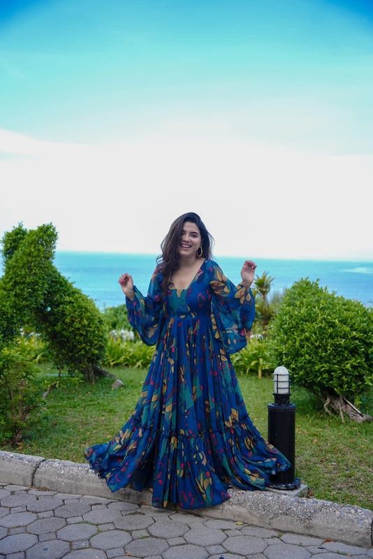 BLUEHeavy GeorgetteKurtas
