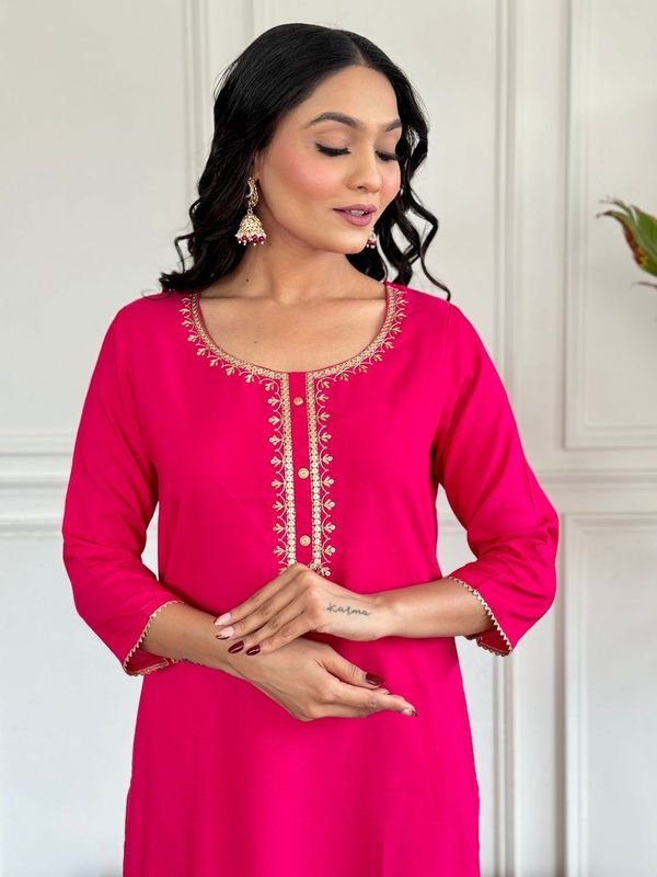 Women Embroidered Straight Kurta with Pant And Printed Dupatta Sets