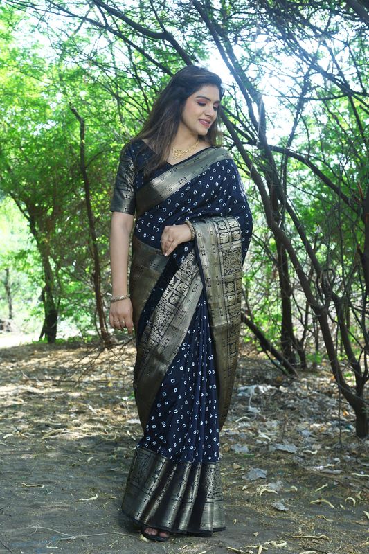 Black Wevon Jari Heavy Designer & Bandhej Work Kanjivaram Silk Saree