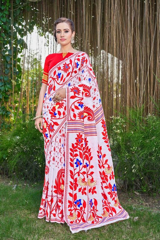 White Color Silk Cotton Wevon Thread Designer Ethnic Casual Looks Saree