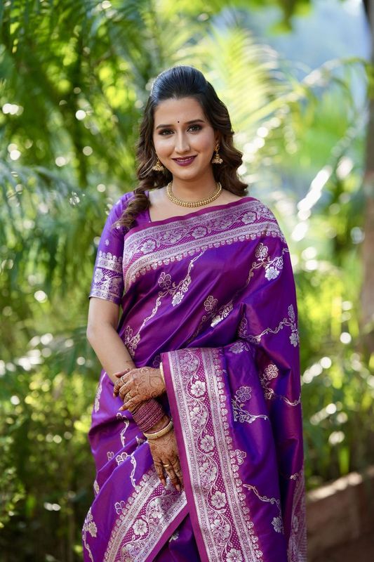 Voilet Wevon Jacquard Jari Designer Banarasi Silk Saree