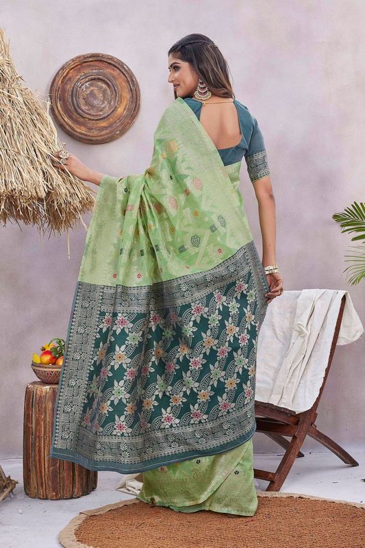 Pista Wevon Jacquard Designer Silk Blend Saree
