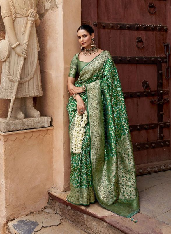 Green Weaving Jacquard Jari Designer Banarasi Silk Saree