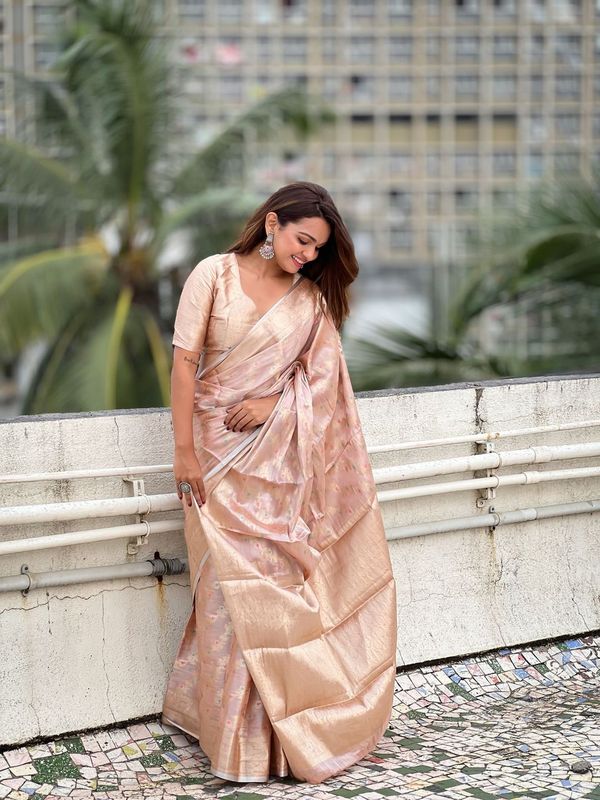 Pink Weaving Jari Meenakari Designer Tissue Silk Saree