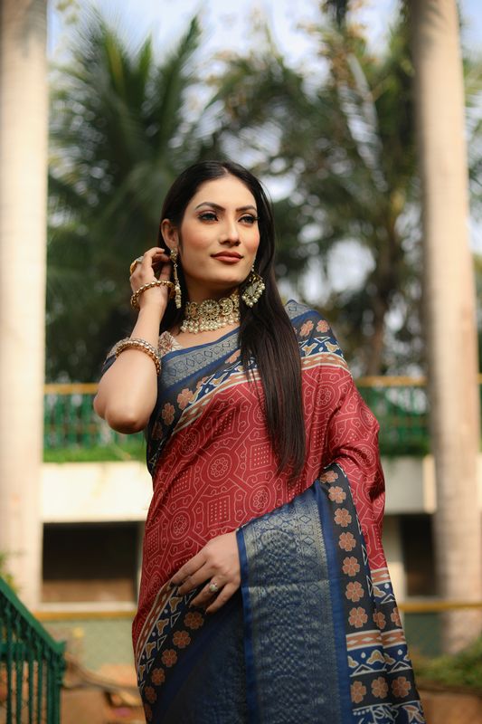 Burgundy Wevon Border & Kalamkari Digital Printed Dola Silk Saree