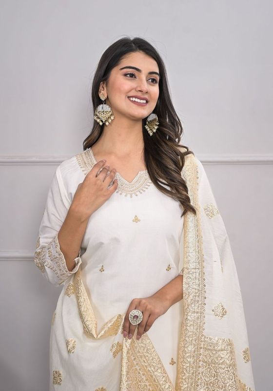 White Color Viscoce Silk Fabric Designer Embroidery Work Salwar Kameez For Ceremonial Looks