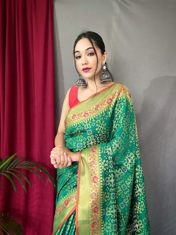 Green Weaving Jacquard Jari Designer Patola Silk Saree